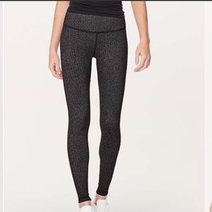 Lululemon Heathered Herringbone Wonder Unders size 8